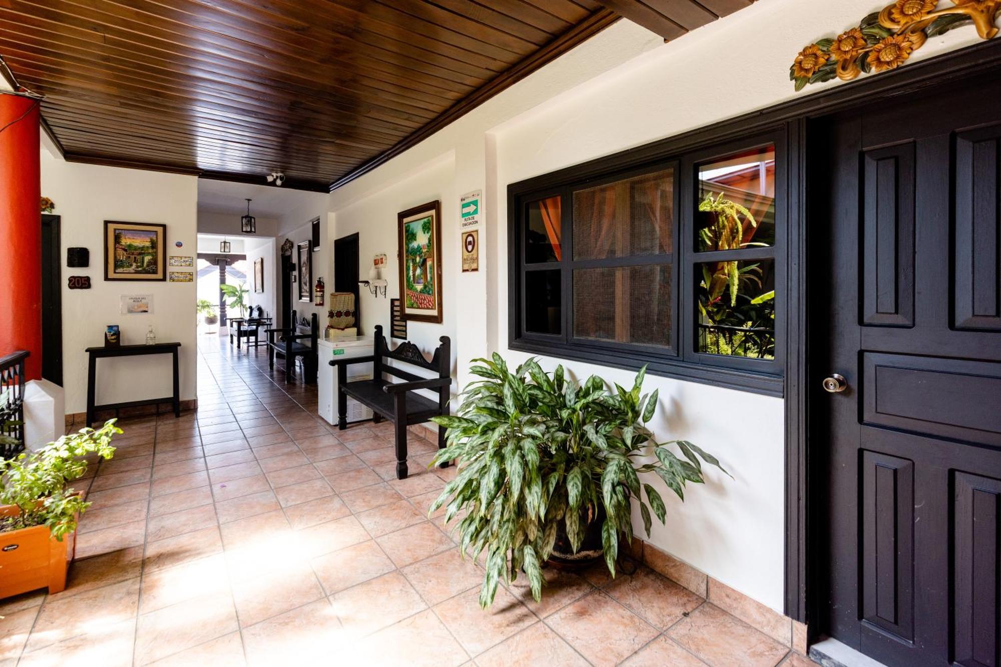 Hotel Camino Maya Copan Ruinas ภายนอก รูปภาพ