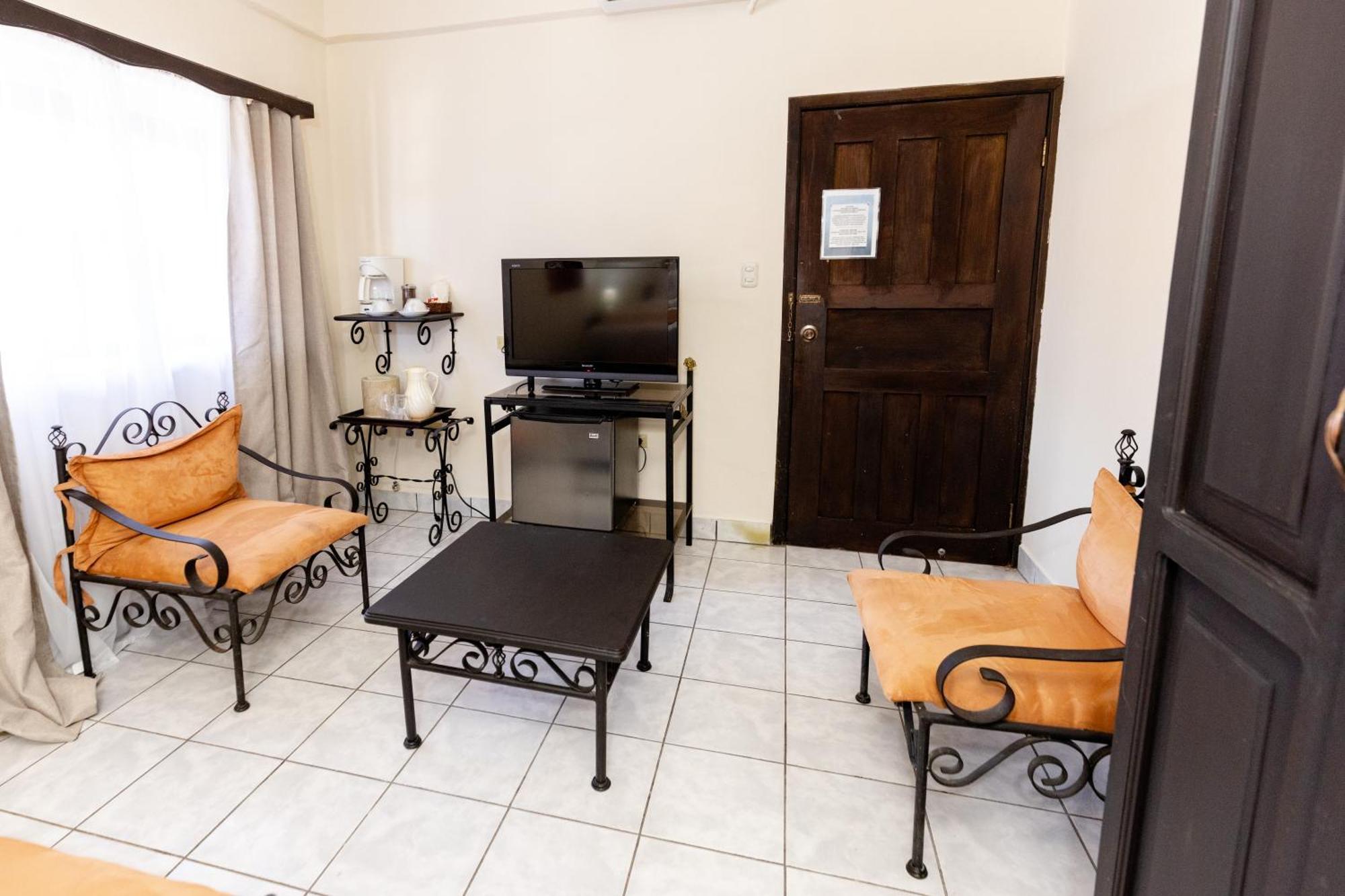 Hotel Camino Maya Copan Ruinas ภายนอก รูปภาพ
