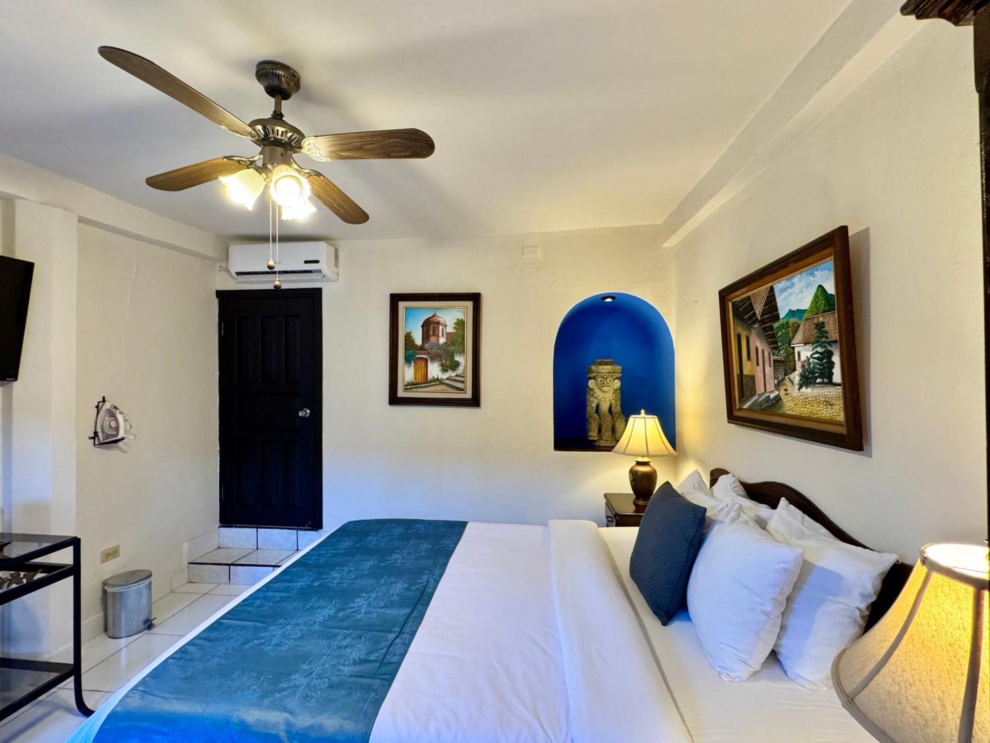 Hotel Camino Maya Copan Ruinas ภายนอก รูปภาพ